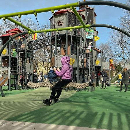 פרוז'קוב Juna2 - Nowoczesny Apartament W Centrum Z Widokiem Na Park מראה חיצוני תמונה